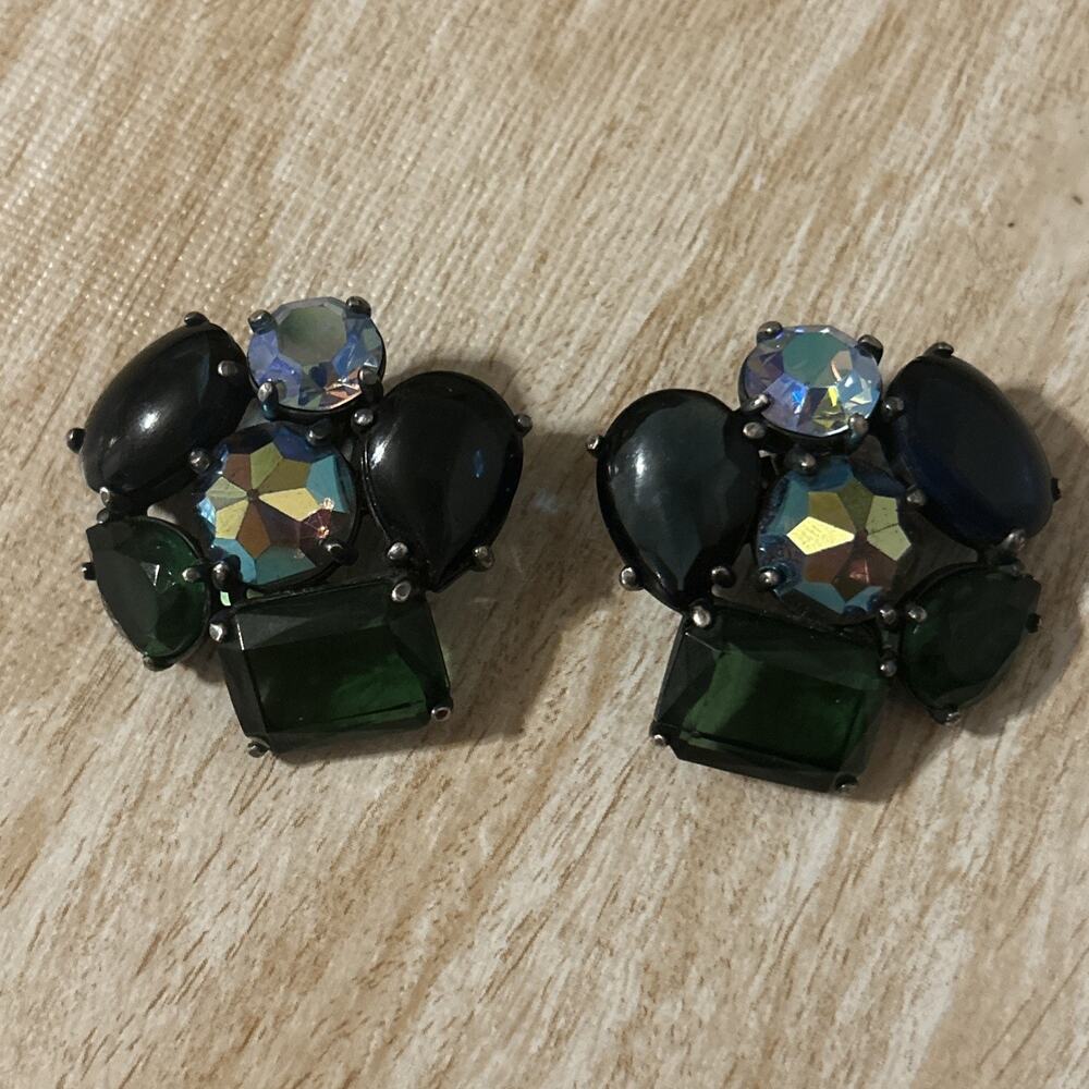 Schiaparelli Blue Green Cabochon Art Glass Iridescent Clip Earring Vintage